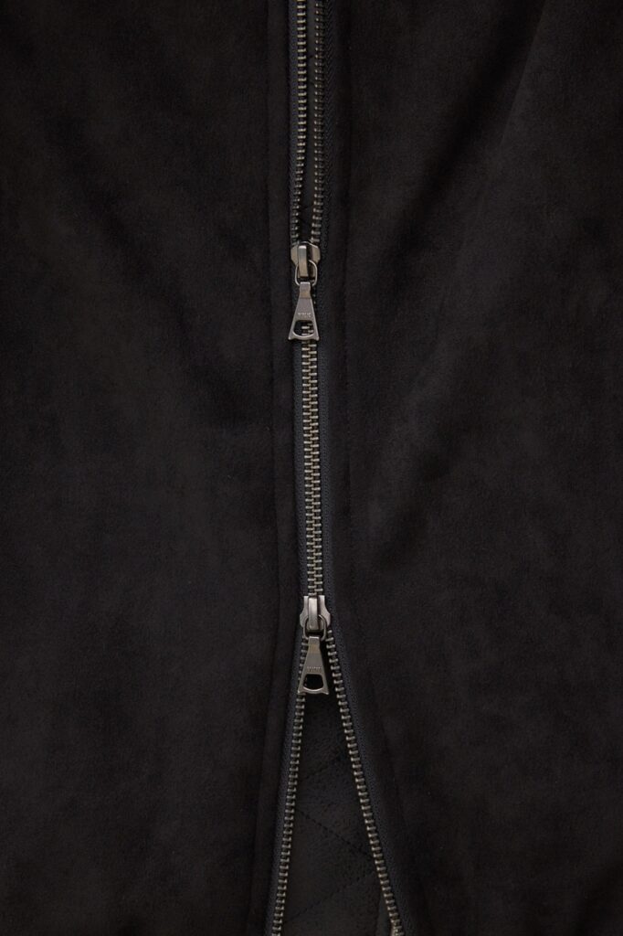 zz-251IAB30-0351_020-13